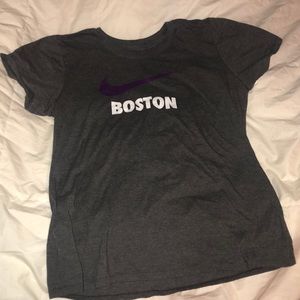 NIKE athletic cut t-shirt Boston